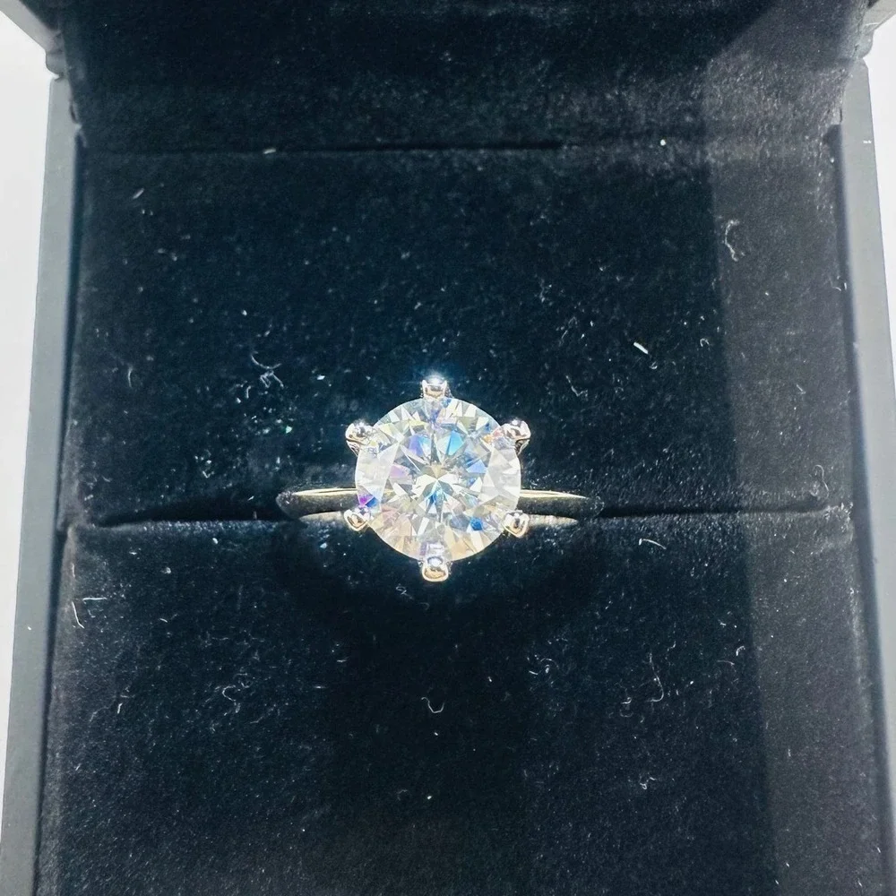 Moissanite Diamond Engagement Ring Six Prong Wedding GRA 18K 3 Ct Size 6